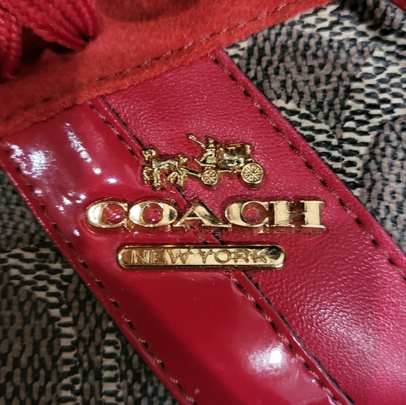 Coach Ivy Sneakers - Picture 3 of 4